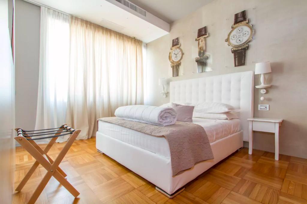 بيرغامو Ginevra Rooms الغرفة الصورة
